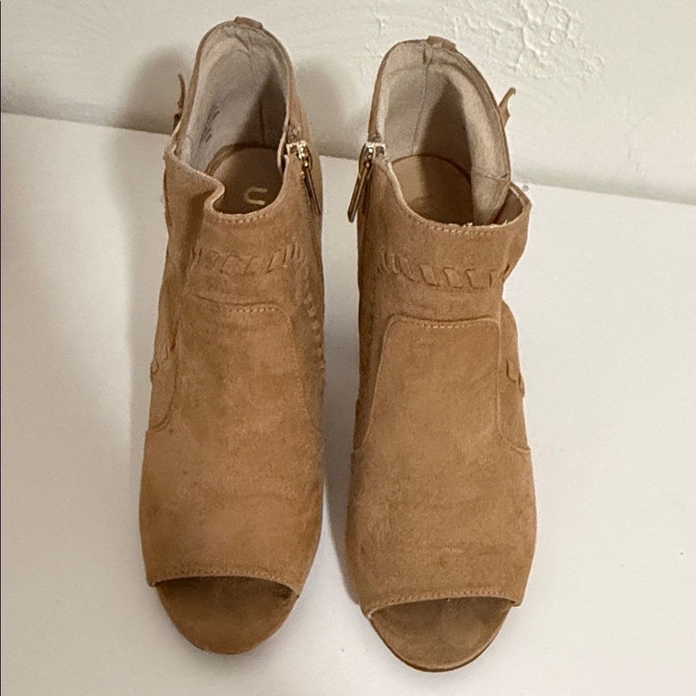 Unisa Tan Suede Ankle Booties